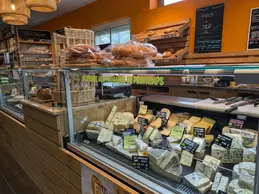 520-biocoop-orange-magasin-alimentation-bio-fromage-coupe-local-service.webp